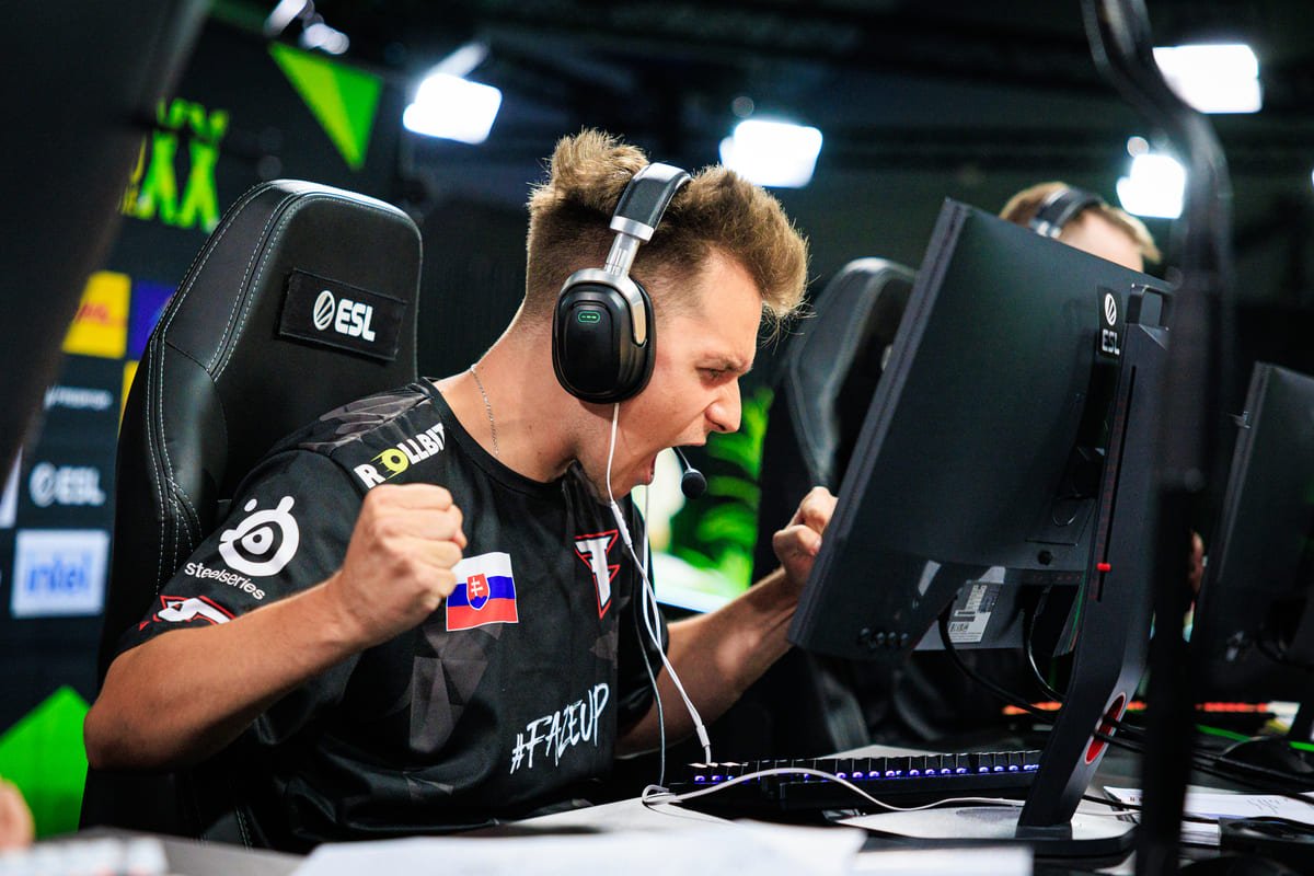 faze