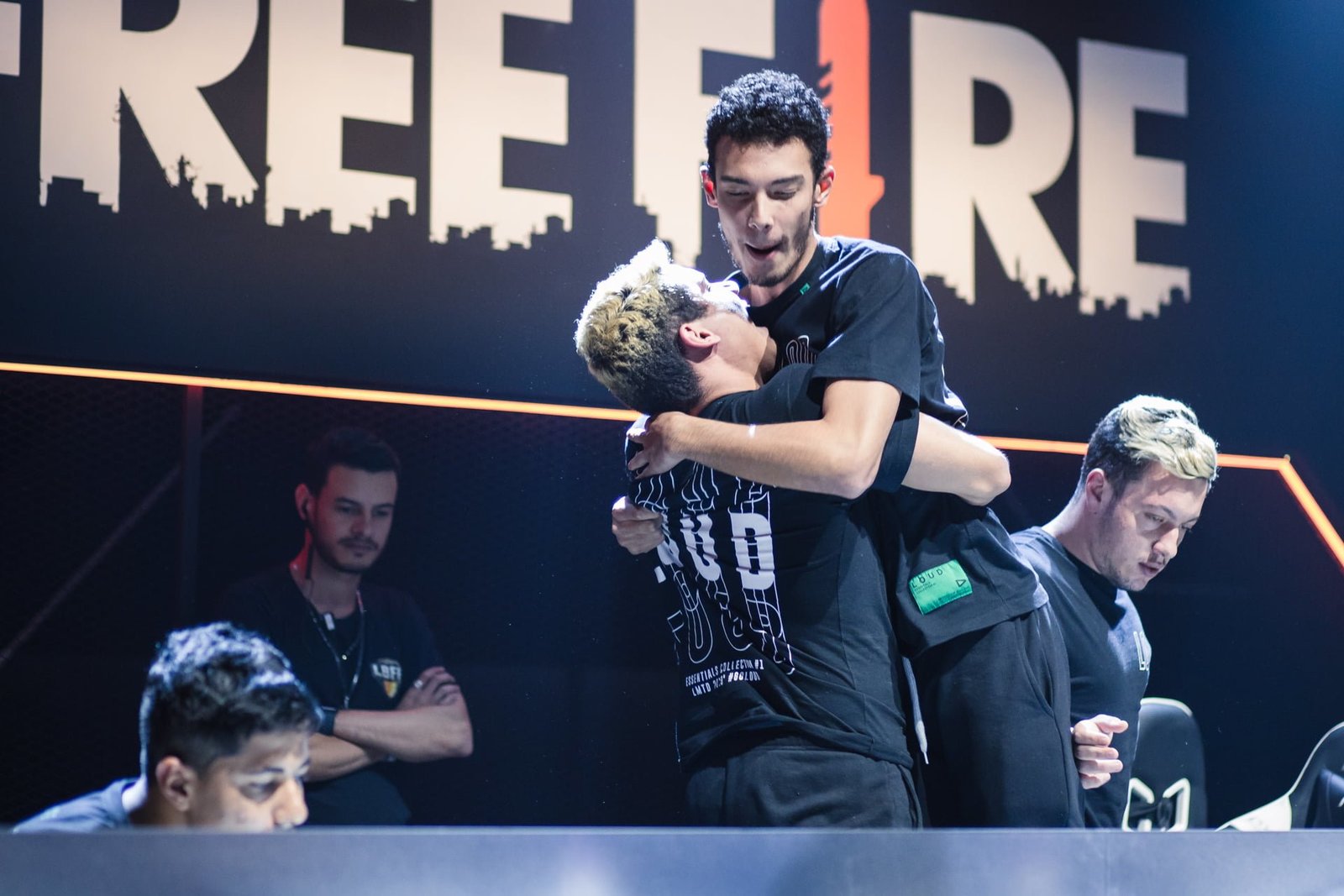 LBFF: LOUD emplaca dobradinha e cola na líder Team Liquid