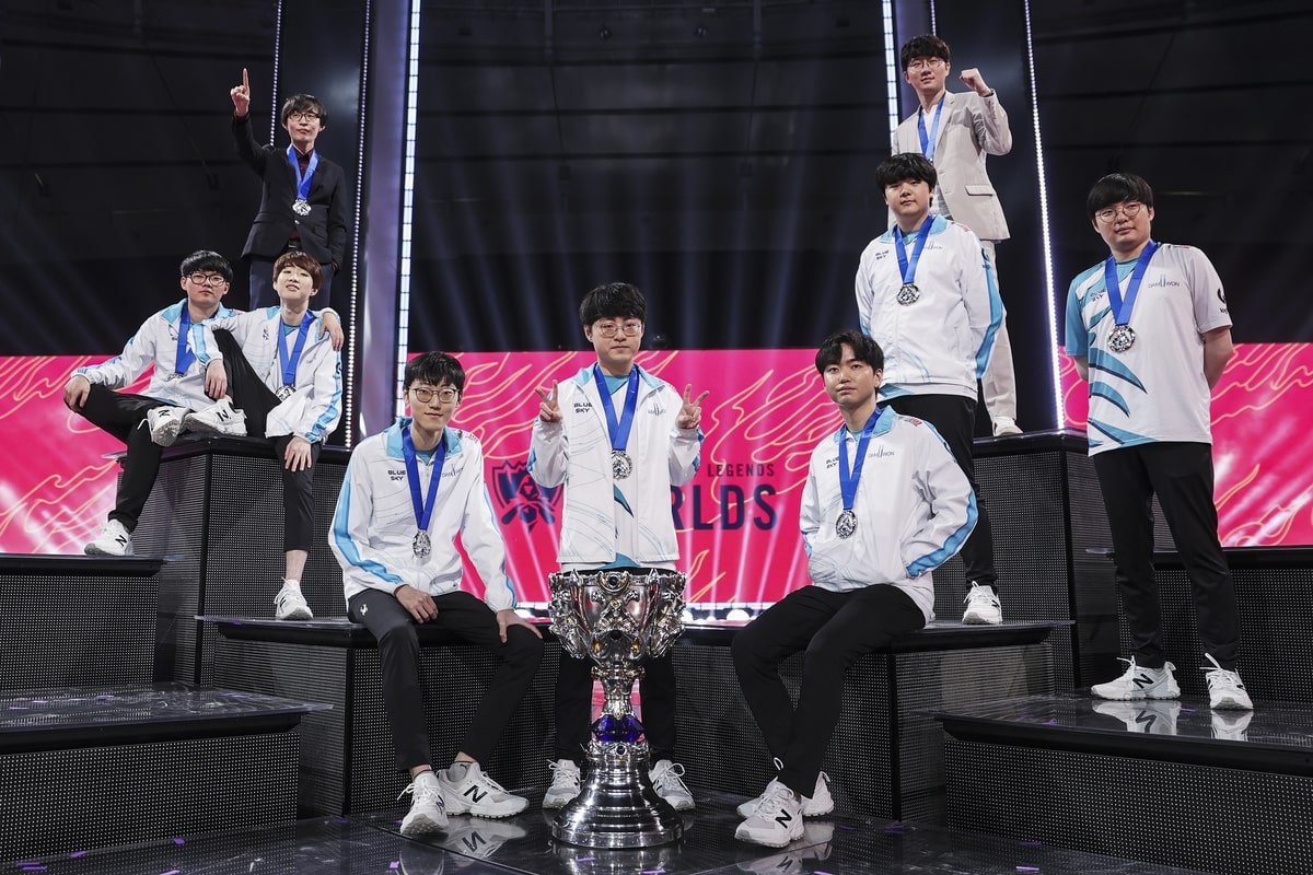 LoL: Riot Games anuncia as 10 franquias da LCK para 2021