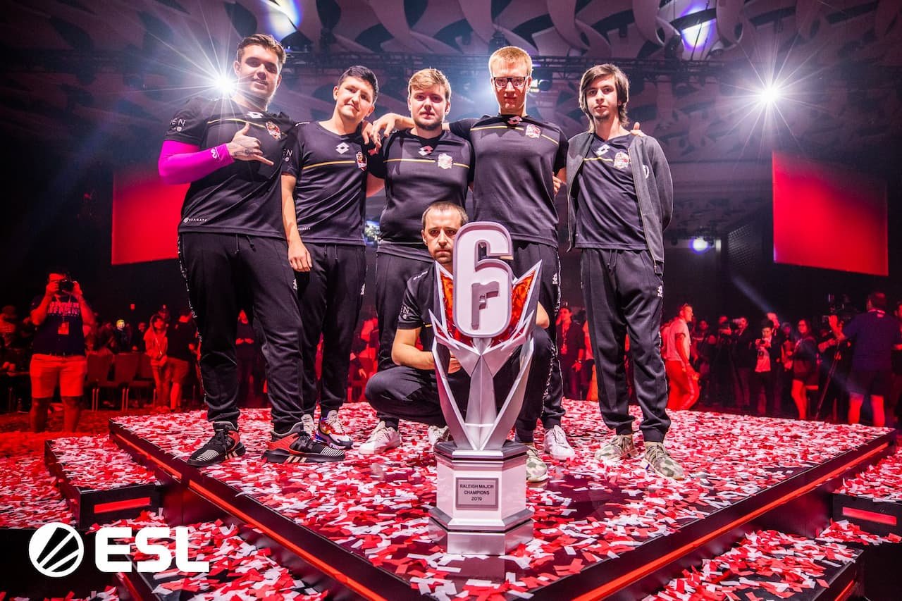 Team Empire, campeã do Major de Raleigh