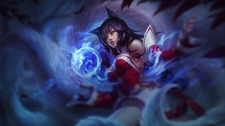 Campeã Ahri de League of Legends