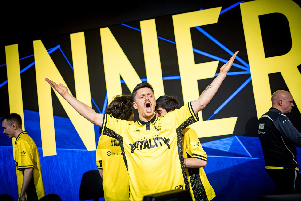 CS2: Vitality é eleita a Equipe do Ano de 2025 pela HLTV