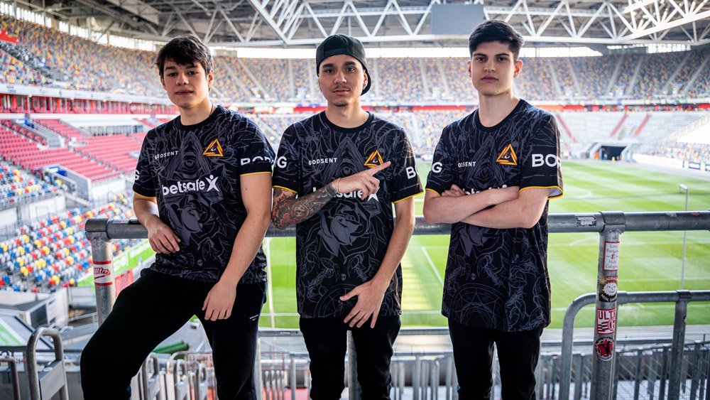 BLAST Showdown: GODSENT vence EG na estreia