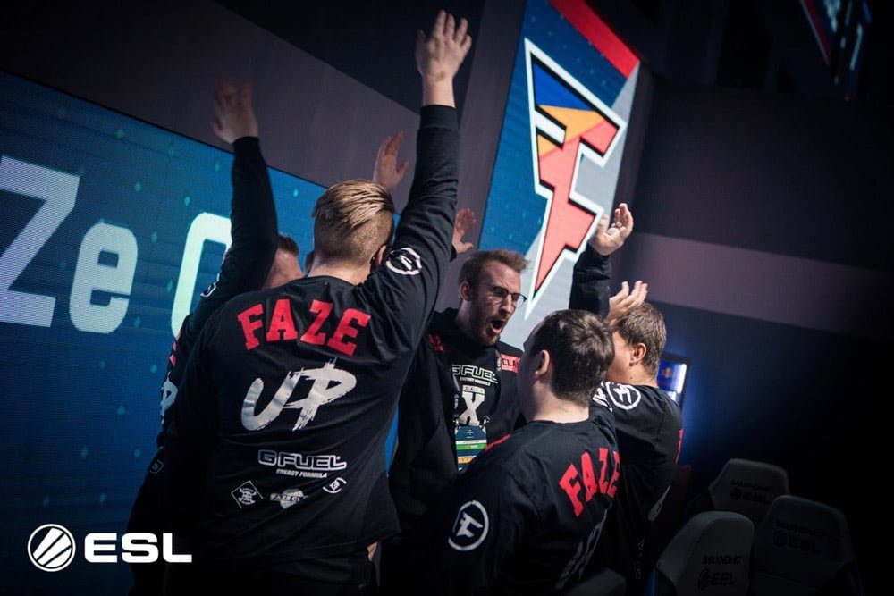 FaZe semifinais EPL