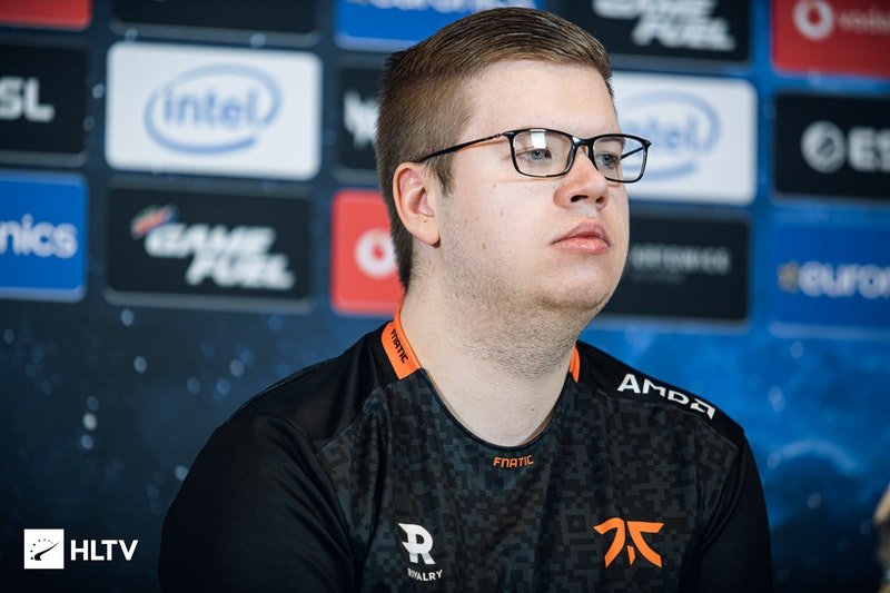 CS:GO: JW é colocado no banco de reservas da Fnatic