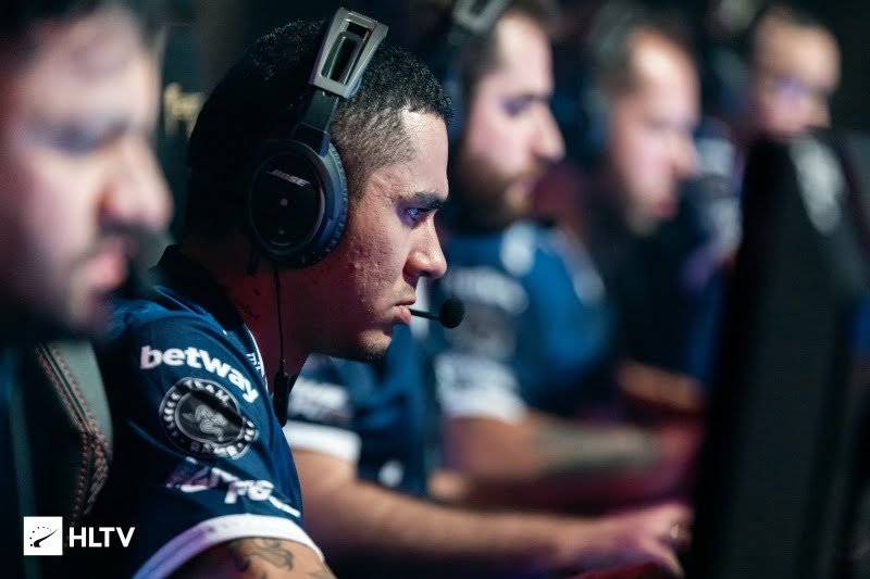 CSGO: Lista de participantes do V4 Future Sports Festival 2019 é definida; MIBR é uma das convidadas