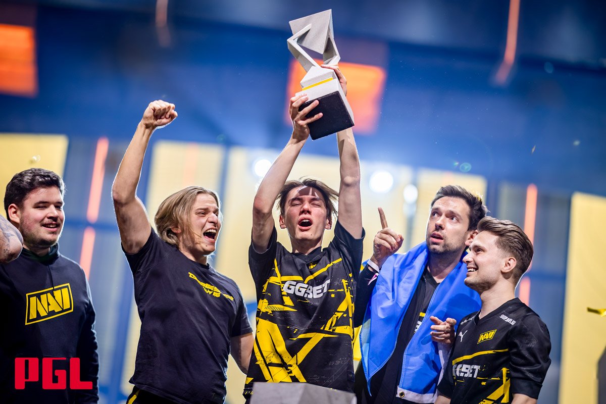 NAVI comemora título no PGL CS2 Major Copenhagen