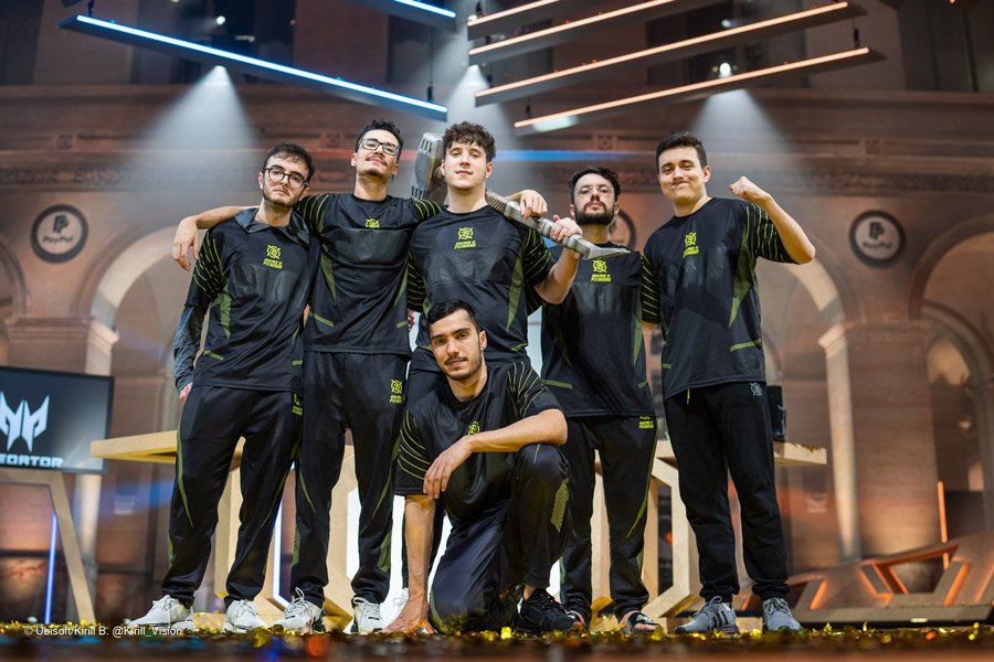 O verde e amarelo foi estampado no Rainbow Six Siege em 2021