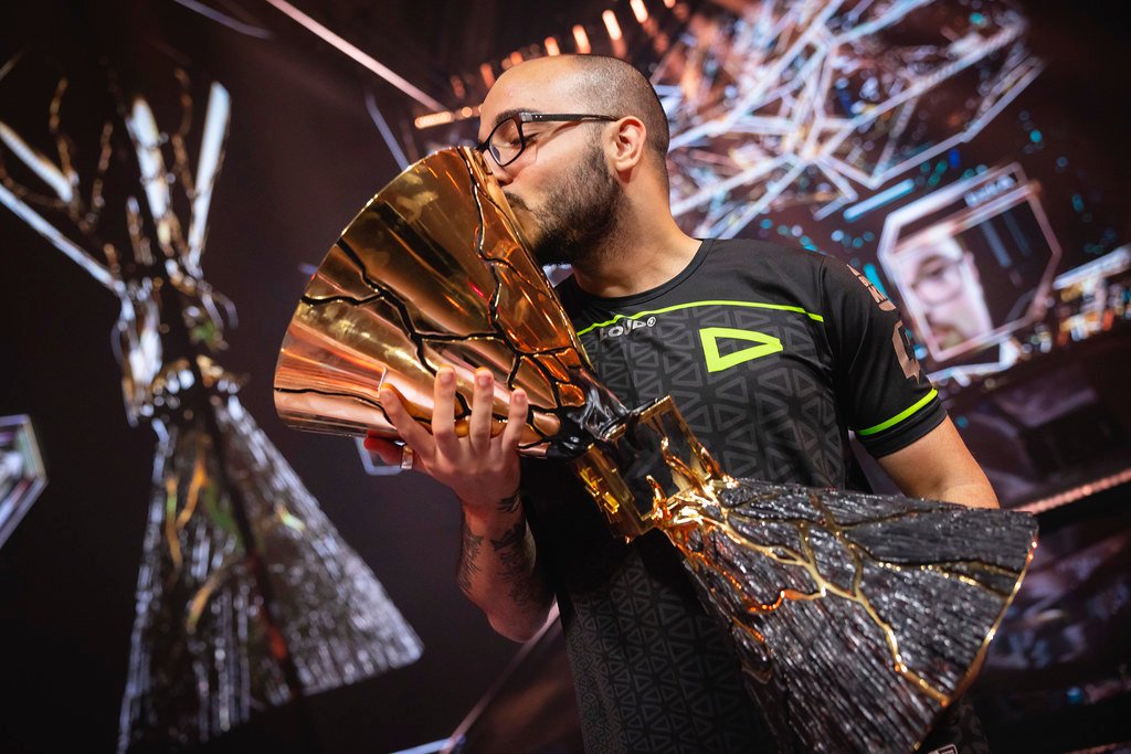 Conheça Sacy, brasileiro estrela da Sentinels no VALORANT