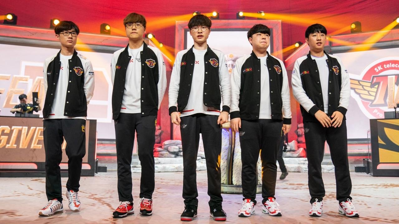 Mundial de LoL 2019: RNG é eliminada; SKT e Fnatic vão às quartas de final