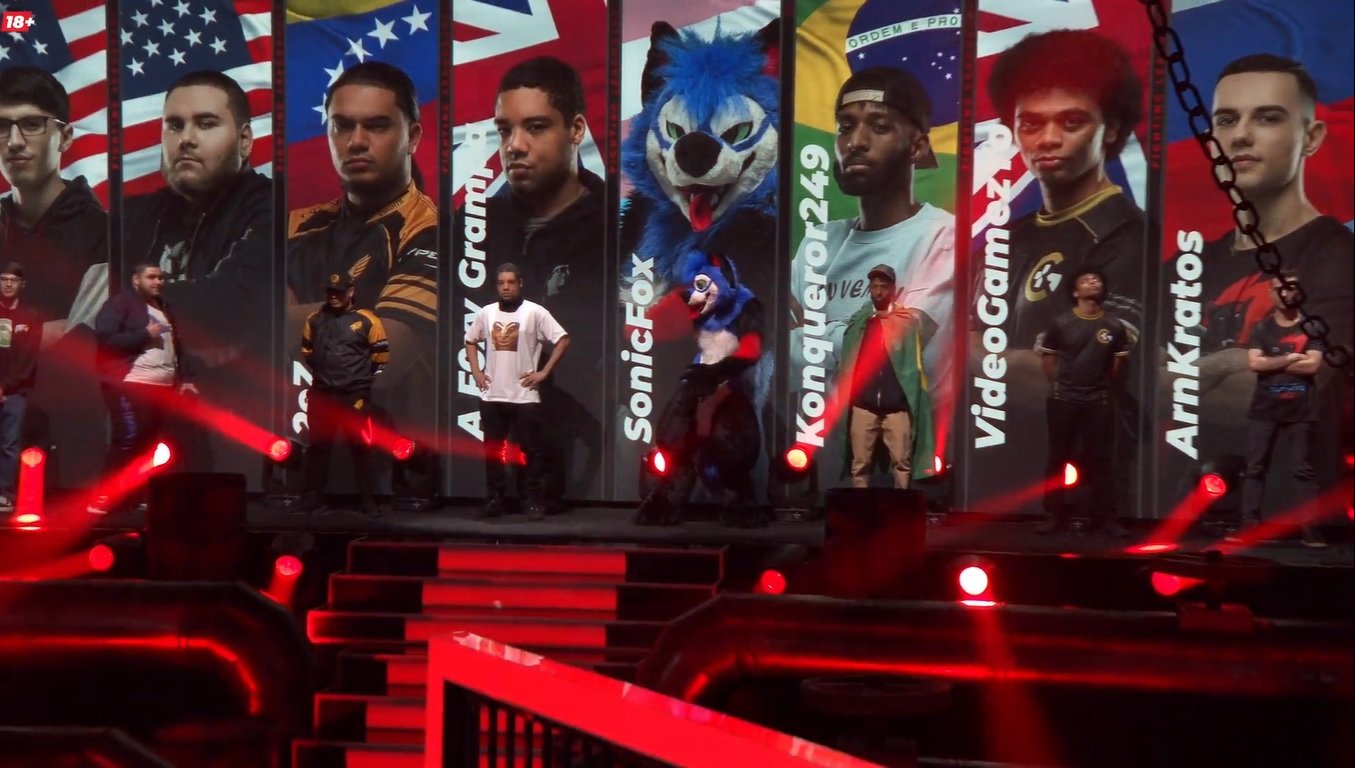 SonicFox substitui bandeira dos EUA pela do movimento trans em torneio de Mortal Kombat
