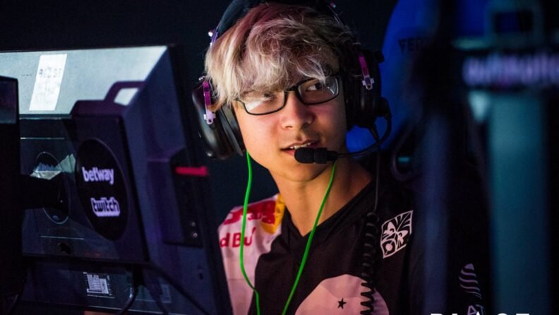 TenZ pela Cloud9 de CS:GO