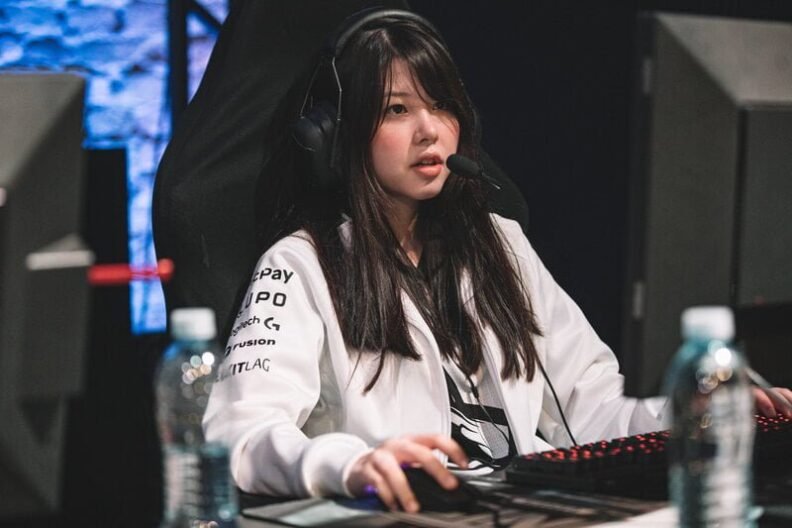 mayumi