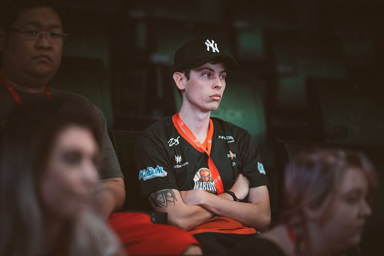 riyev lol kabum
