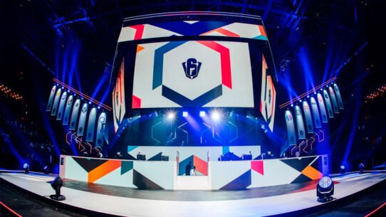 six invitational paris suspenso