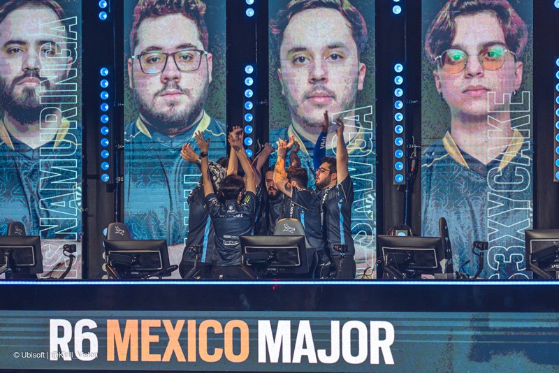 six major méxico