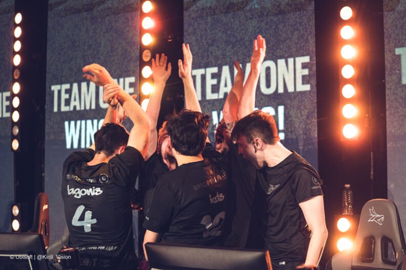 six major team one