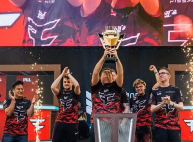 cropped-faze-pgl-major-22-joao-ferreira.jpg
