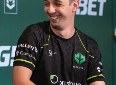 cropped-vini-sorrind-major.jpg