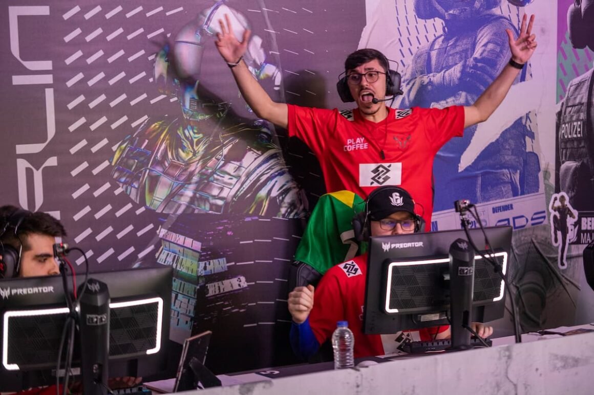 w7m-six-major-berlin