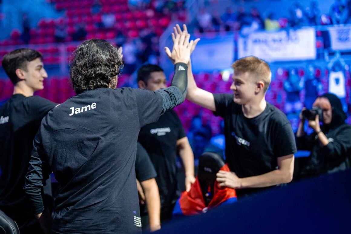 iem rio major outsiders