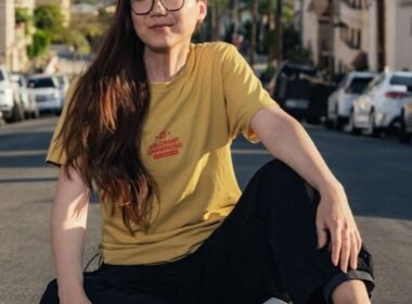 valoant-champions-2023-merch-shirt
