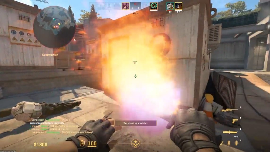 Faca pegando fogo CS2