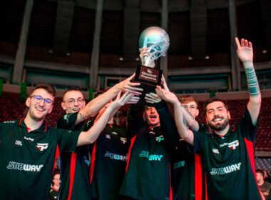 paiN com o troféu do GET Rio 2024