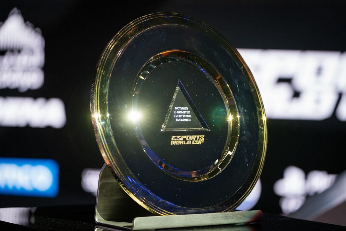 Troféu da Esports World Cup