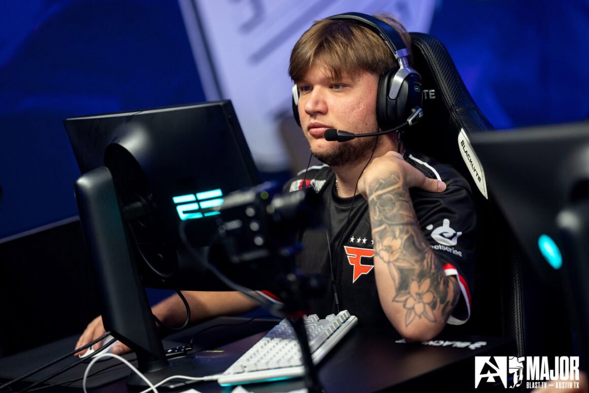 s1mple na FaZe